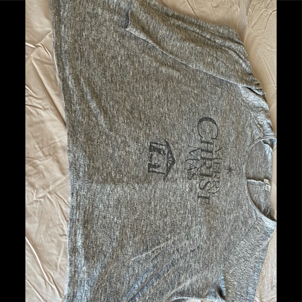 Lightweight pull over knit long sleeve shirt